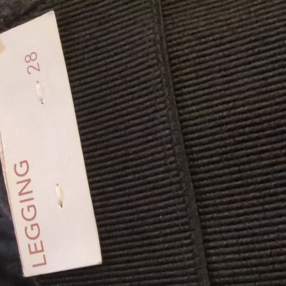 NEW LANE BRYANT LINNERSCULPT LEGGING - Picture 4 of 10